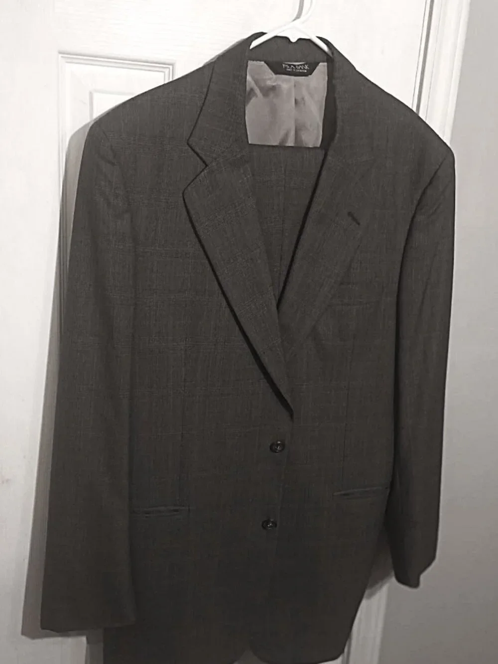 Joseph A. Bank Men Grayish Brown Plaid Glen 2 Piece Suit  42L